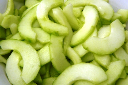 sweet and sour cucumber salad